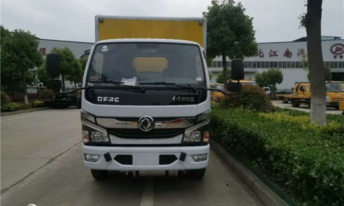 東風凱普特爆破器材運輸車 