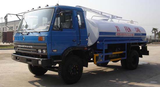 8立方東風(fēng)145吸糞車(chē) 